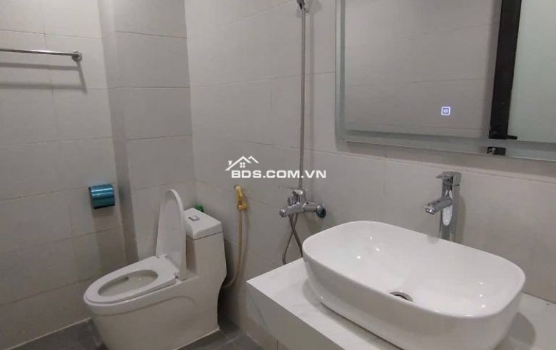 Yên Nghĩa. Hà Đông nhà 5 tâng 37m2 gi.á 6ti1 + Gần trục đường lớn, cách oto vài mét, ngõ thoáng rộng, dân trí cao. + Sổ đẹp